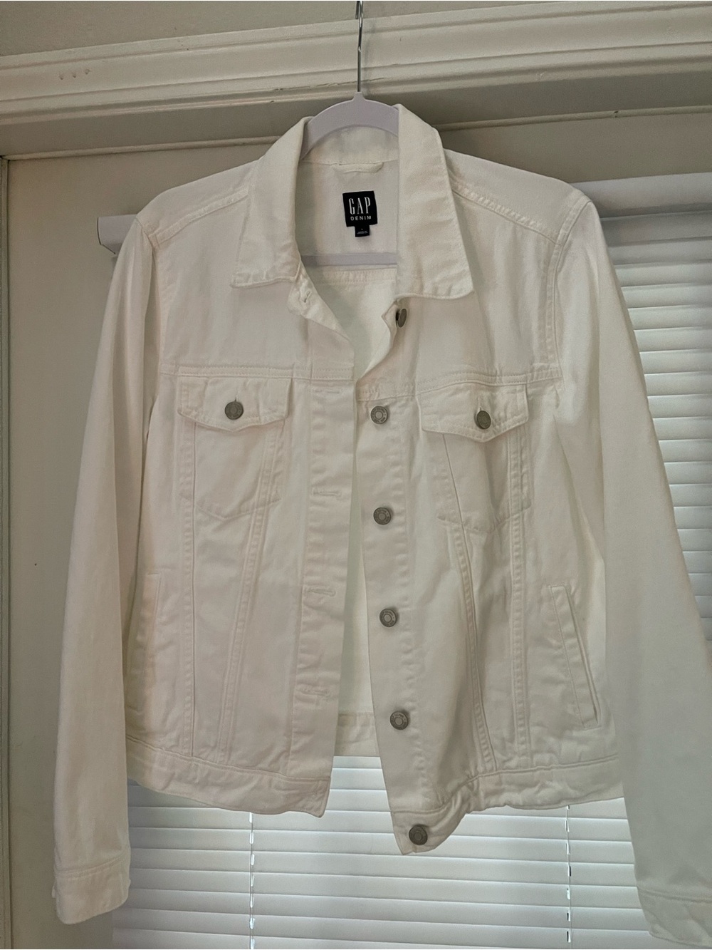 GAP Denim White Jacket – Classic Button Front – Size L